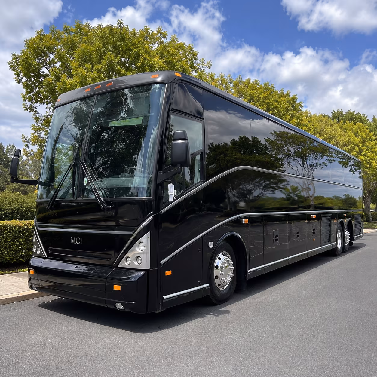 employee shuttle buses for sandy s silicon slopes companies