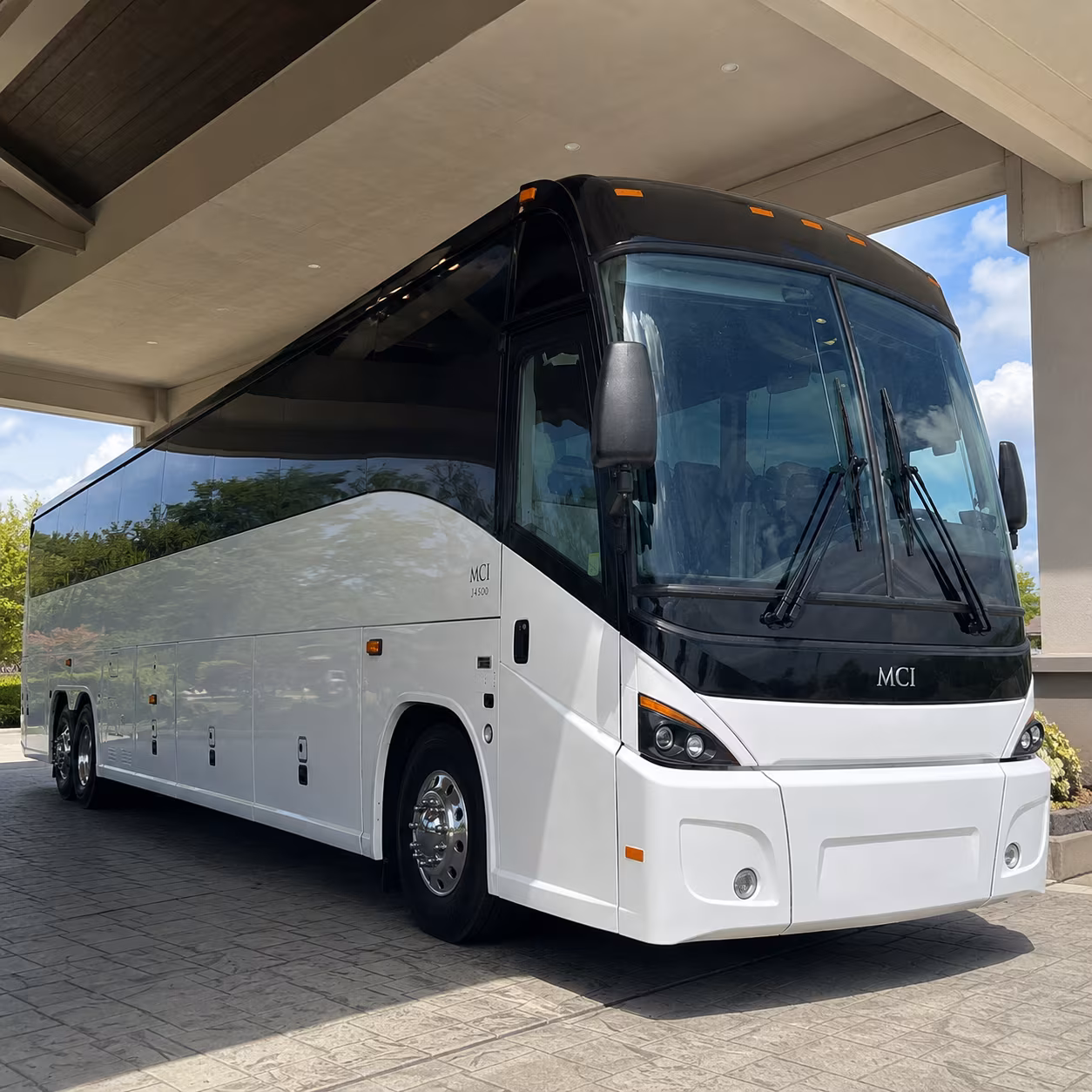 recurring employee shuttle routes built around your sandy operation