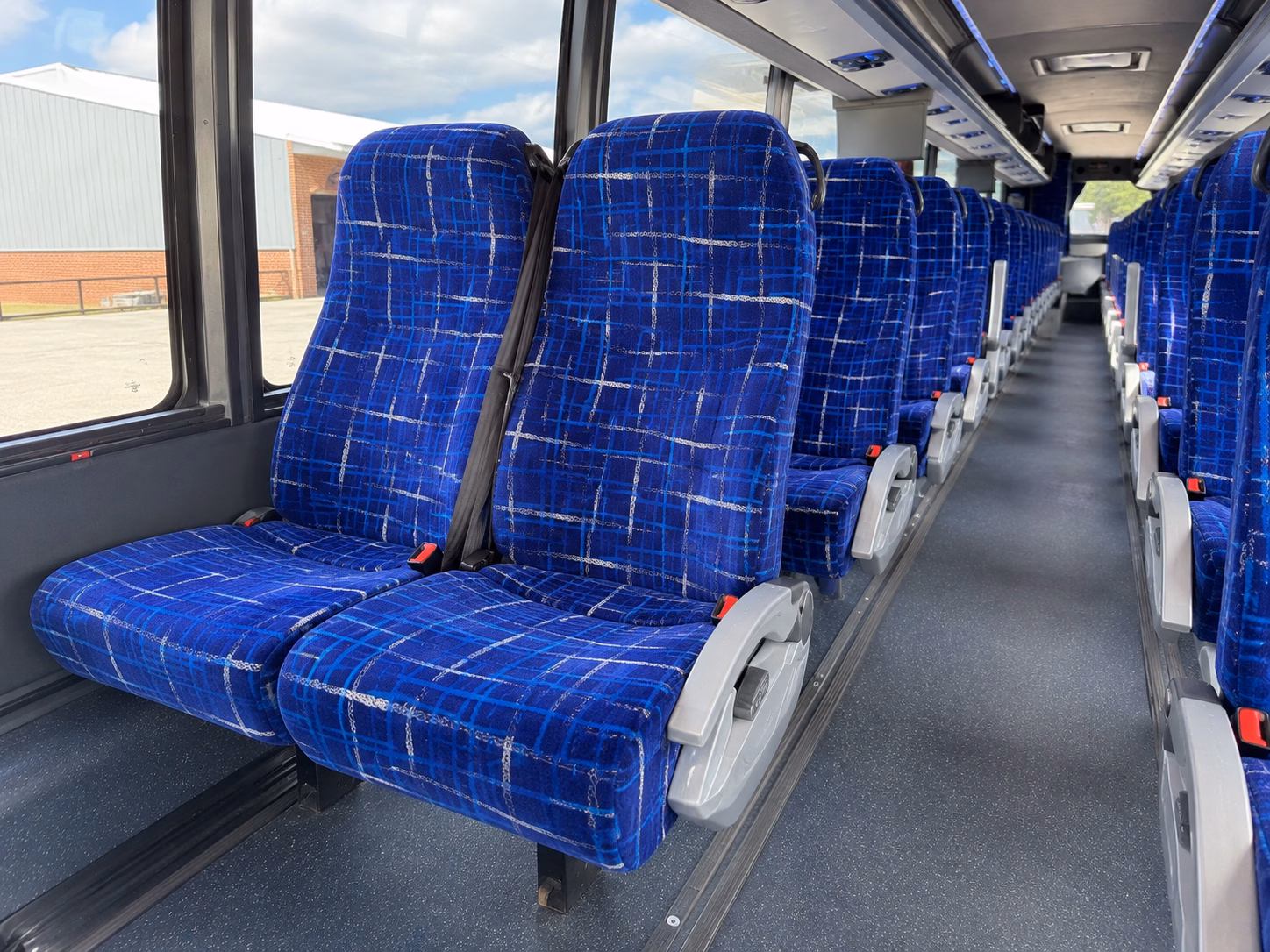 wedding guest shuttle buses between sandy hotels and big cottonwood canyon venues